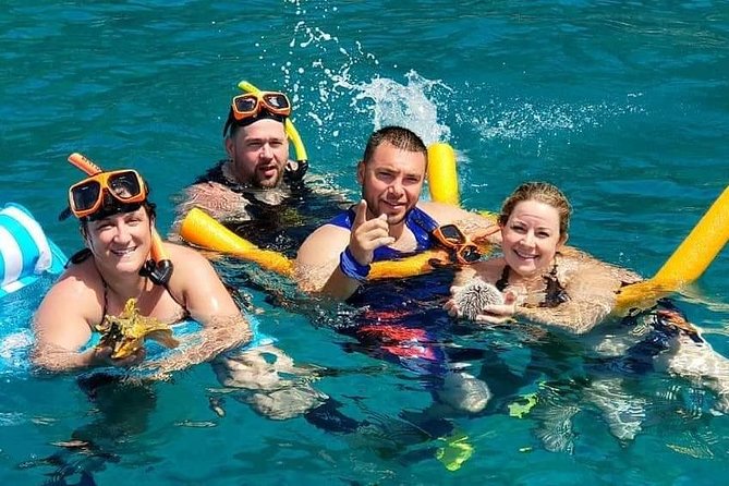 Scenic Speed-Boat Snorkel Tour - Speeding down St. Kitts’ Caribbean coast