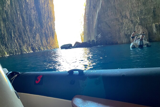 Secret Blue Gem Cave & Grama Bay Boat Tours Vlore - Blue Cave and Plazhi i Llovizit