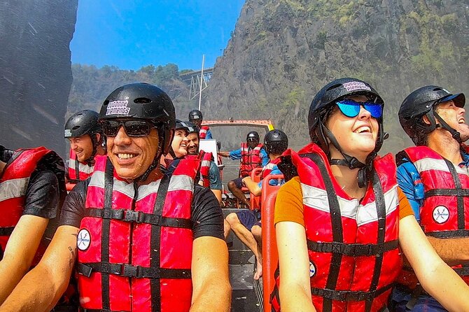 Shearwater Adventure Jet Boat Experience in Victoria Falls - Who will enjoy this jet boat most?
