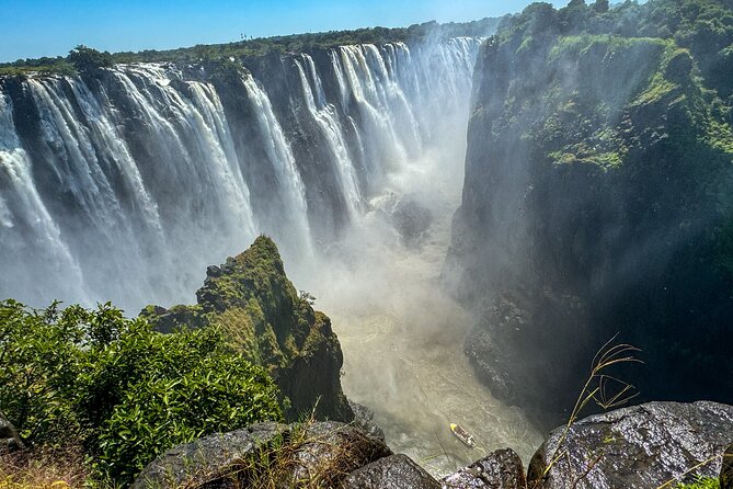 Shearwater Adventure Jet Boat Experience in Victoria Falls - The 465-horsepower jet boat ride