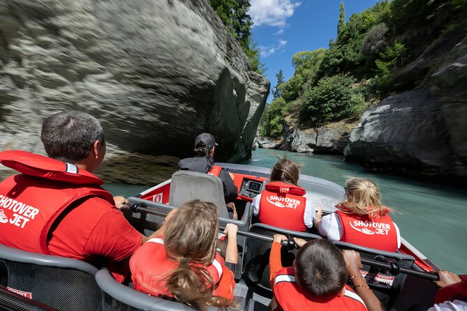 Shotover River Extreme Jet Boat Ride in Queenstown - The 25-minute jet boat ride