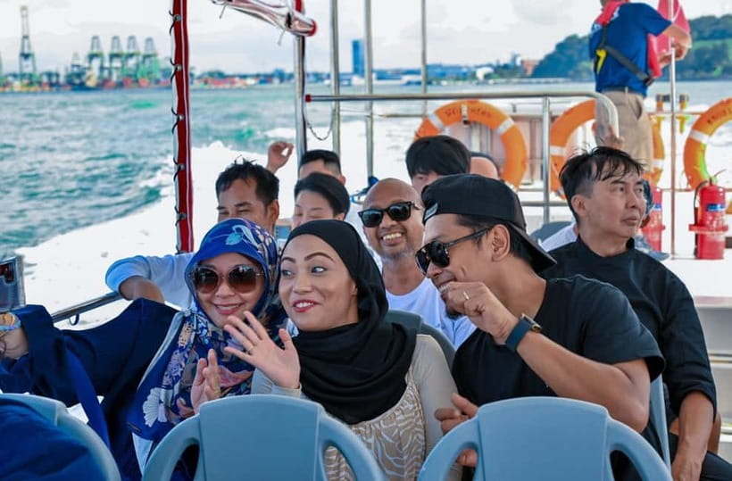 Singapore: Albatross Speedboat Adventures Ticket - Dragon’s Teeth Gate and the Sentosa shoreline