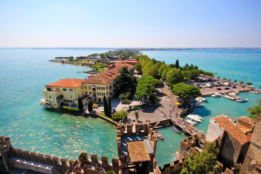 Sirmione: Walking and Speedboat Tour - Why Sirmione Works So Well on Foot and Water