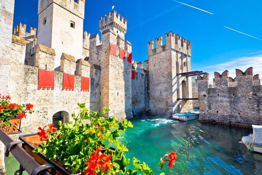 Sirmione: Walking and Speedboat Tour - Should You Book the Sirmione Walking and Speedboat Tour?