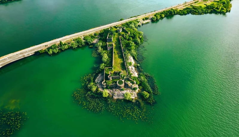 Skadar Lake Virpazar : Speed Boat Special ! - What to pack and how to prepare