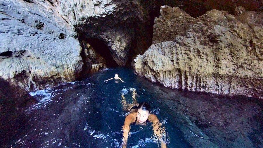 Skiathos: Private Lalaria Beach and Caves Speedboat Tour - Leaving Skiathos and finding the right boat
