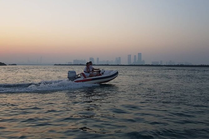 Small-Group Self-Drive Speedboat Tour in Yas Island Mangroves - Sunrise, sunset, and the best time to go