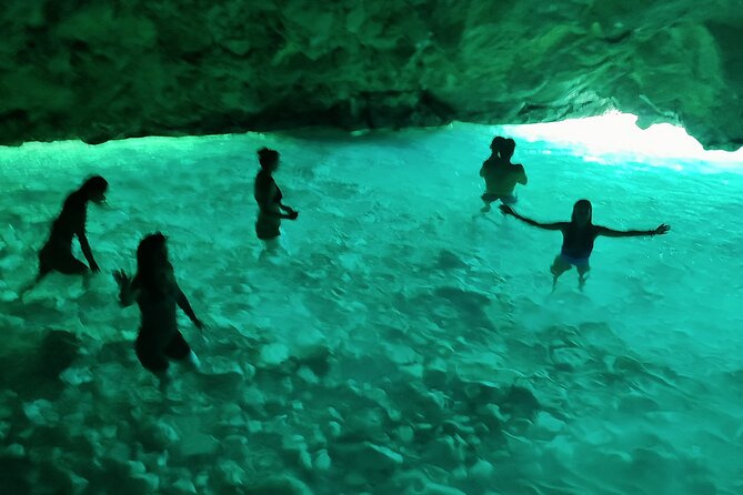 Small Group Speedboat Adventure Trip to Grama Bay - The return along the Ionian Sea