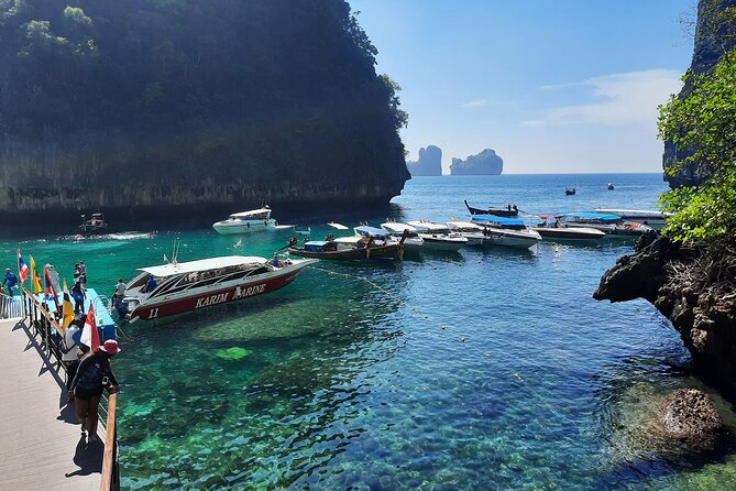 Snorkel Tour to Phi Phi Islands by Speed Boat from Koh Lanta - Lunch and free time on Phi Phi Don
