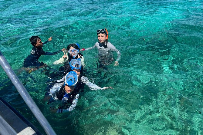 Snorkeling at San Vicente with speed boat - Guides who make the water time easier