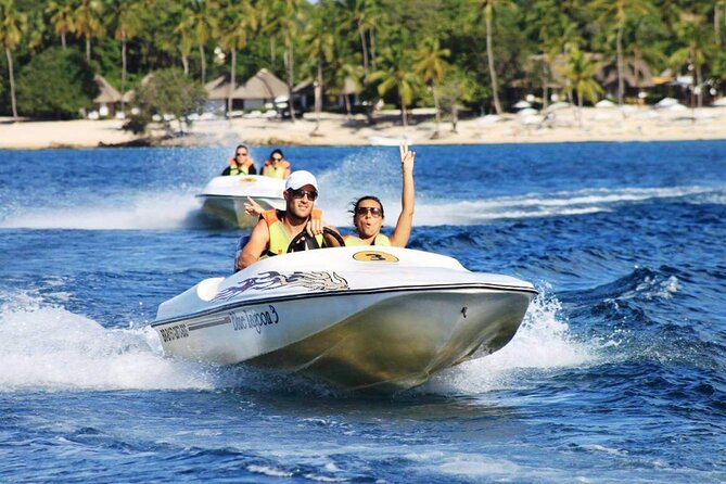 Speed Boat Activity with Snorkeling and Parasailing in Punta Cana - The handoffs are the biggest practical concern
