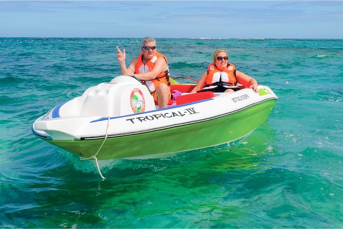 Speed Boat - from Punta Cana! - Boarding the speedboat at Punta Cana beach