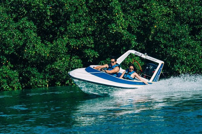 Speed Boat & Snorkel Tour with transportation ( only Cancun zone area) - Driving your own speedboat from Cancun