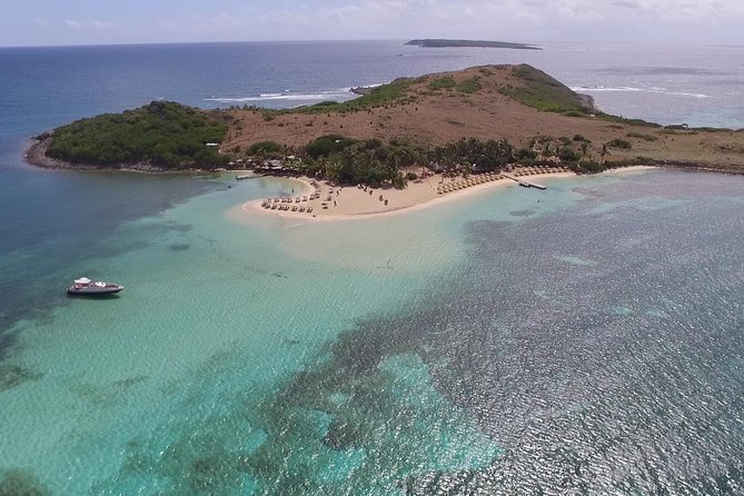 Speed Boat & Snorkeling Tour Pinel & Tintamarre Islands for CRUISE SHIP GUESTS - Starting at Bobby’s Marina in Philipsburg