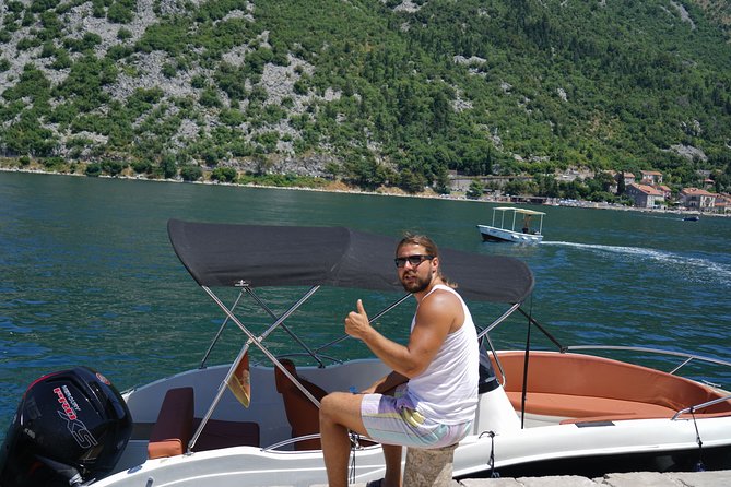 Speed Boat Trip: Kotor Bay attraction , Blue Cave and beach time - An hour at Dobrec Beach