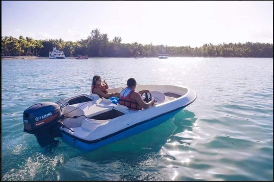 Speedboat Adventure and Snorkeling from Punta Cana - The Bávaro natural pool