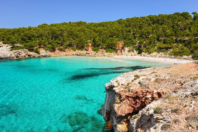 Speedboat and Snorkel tour through the Coast of Menorca - What makes the northern coast worth seeing