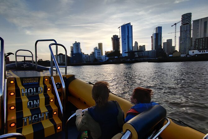 Speedboat Cruise Tour: Embankment OR Westminster Pier -70 minutes - The fast run toward Greenwich and the Thames Barrier