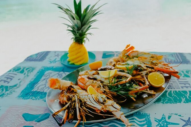 Speedboat Ile aux Cerfs + GRSE Waterfall, BBQ and Bar - Two hours to make Ile aux Cerfs your own