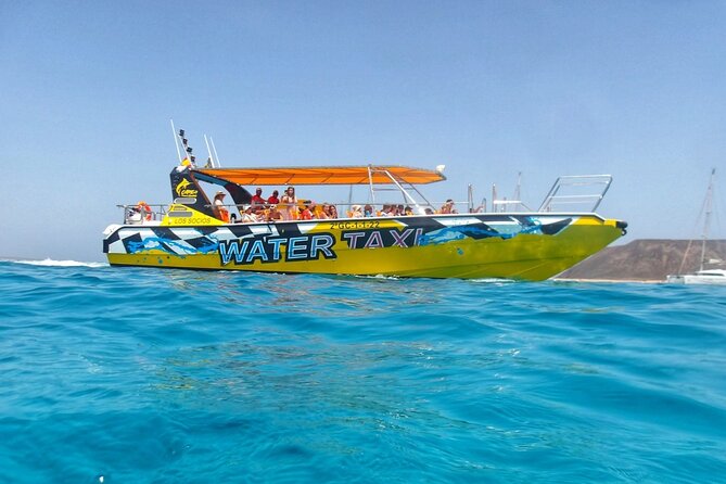 SpeedBoat Shuttle to Lobos Island - The 20-minute ride from Corralejo
