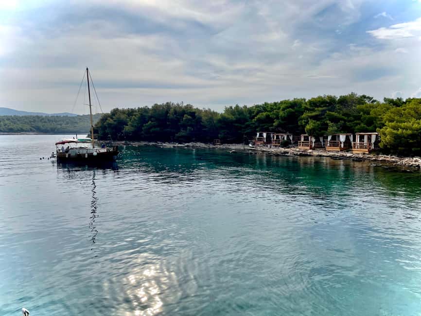 Speedboat to Hvar, Brač,Zečevo + Watersports - MPL Nautika - The guides make the difference