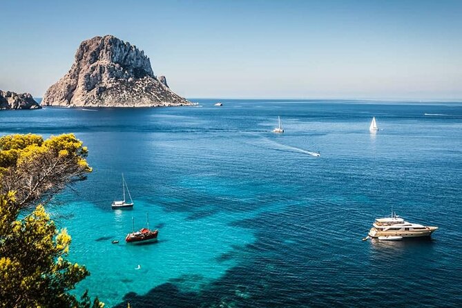 Speedboat tour to Es Vedra & Atlantis Ibiza - Cala Comte for a second swim