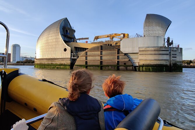 Speedboat 'Ultimate Tower Blast' from Tower Millennium Pier - 40 minutes - Practical comfort tips for the open Thames