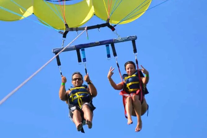 Speedboats and Parasailing Combo - Guide support and group arrangements