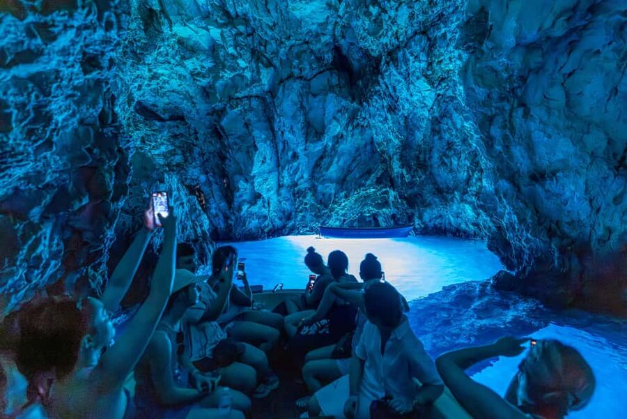 Split: Blue Cave, Vis and Hvar Small Group Speedboat Tour - Stupišće and the limestone caves add context