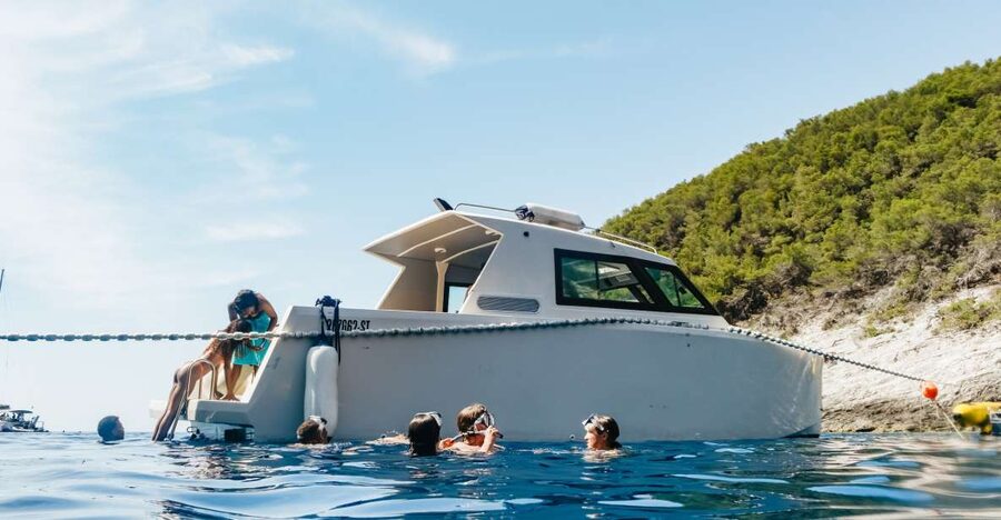 Split: Blue Cave, Vis & Hvar Full-Day Trip by Speedboat - Ninety minutes at Budikovac’s Blue Lagoon