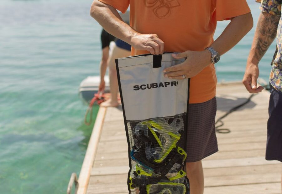 Split: Blue Lagoon & 3 Islands Small Group Speedboat Tour - Maslinica on Šolta: a slower final stop
