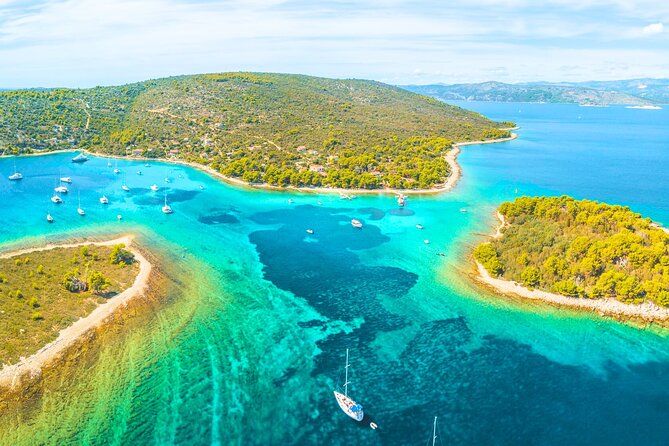 Split: Blue Lagoon & 3 Islands Speedboat Tour - Small group - What to pack for the rocky coast