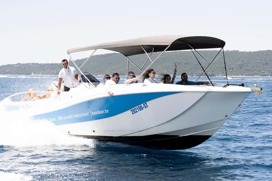 Split: Blue Lagoon, Trogir & Solta Speedboat Tour - Why this half-day trip works so well from Split