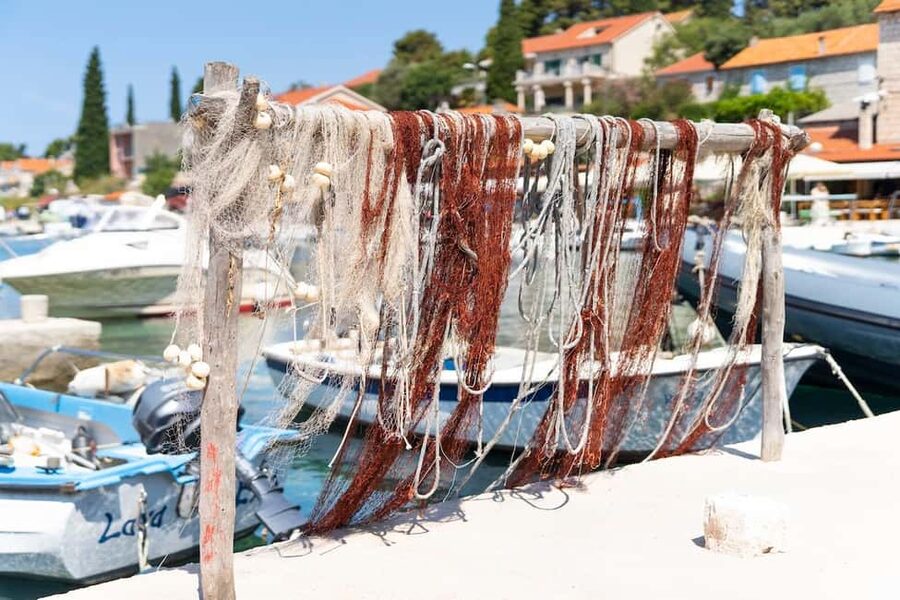 Split: Blue Lagoon, Trogir & Solta Speedboat Tour - What the $70 price buys you