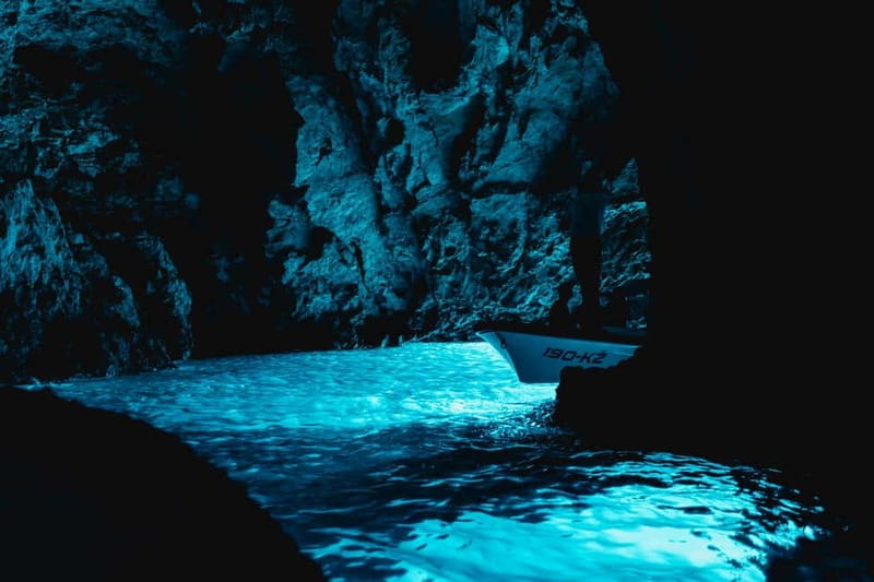 Split/Podstrana: Blue Cave, Hvar & 6 Islands Speedboat Trip - Blue Cave on Biševo: beautiful, brief, and weather dependent