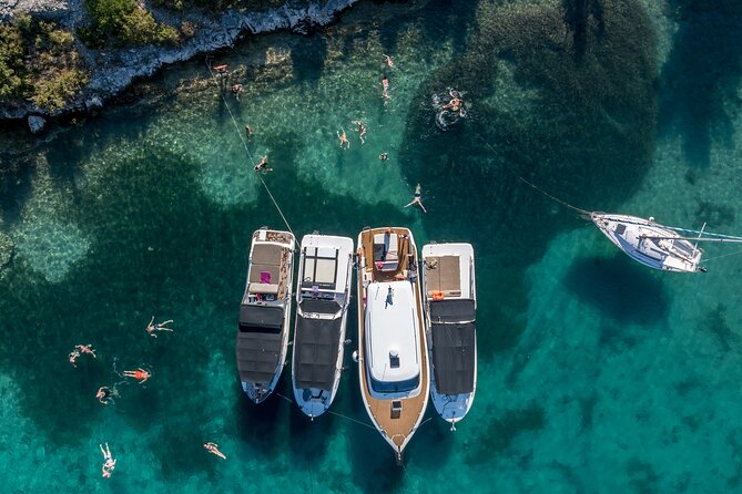 Split/Trogir: Blue Cave, Vis, and Hvar Speedboat Day Tour - Stiniva Cove: beautiful, but not guaranteed