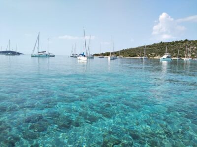 Split/Trogir: Half-Day 3-Island Speedboat Adventure