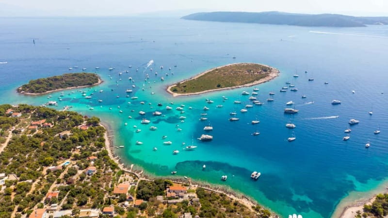 Split/Trogir: Trogir, Blue Lagoon, and Solta Speedboat Trip - Trogir in one useful hour