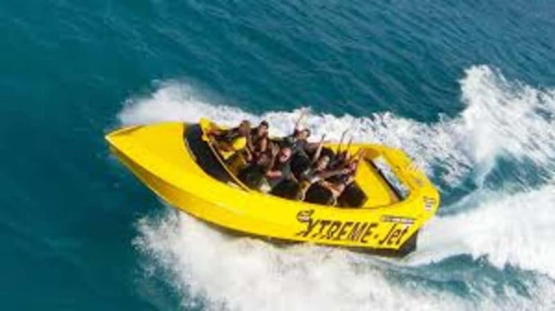 St. Julian's: Jet Boat Ride - The ride itself: speed, spray, and sharp movement