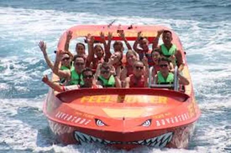 St. Julian's: Jet Boat Ride - Finding Sun and Fun Water Sports near Corinthia Verdi Hotel