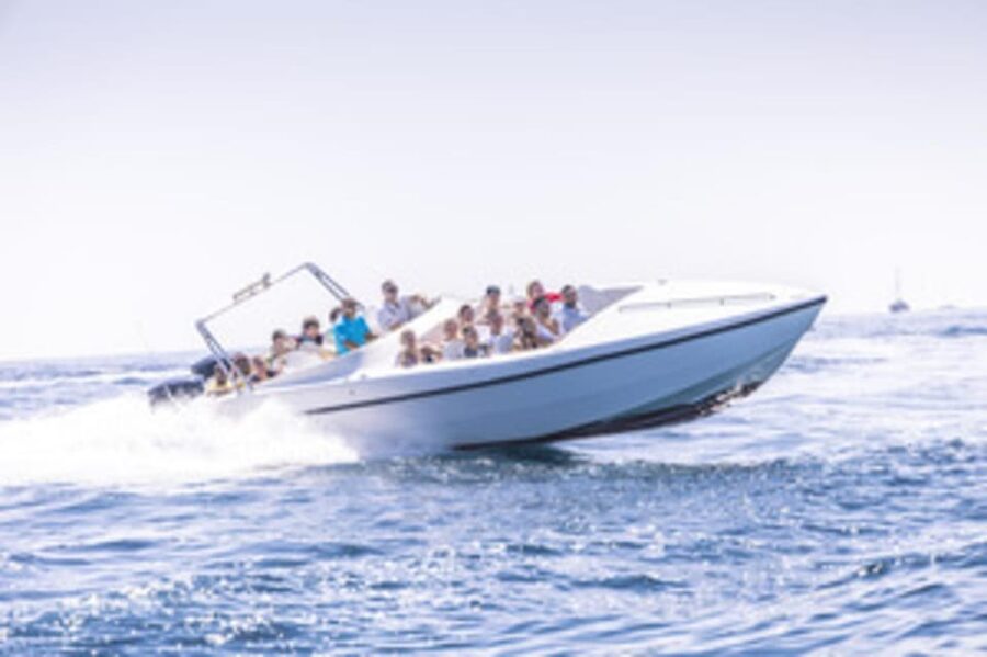 St Julians: Powerboat Gozo, Comino and Blue Lagoon - Two hours to make your own plan in Gozo