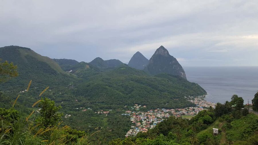 St Lucia: Private Speed Boat Tour from Castries - Marigot Bay and Anse La Raye from the water