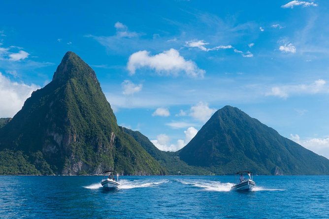 St. Lucia Speedboat and Power Snorkel From Castries - Piloting your own boat toward Soufriere
