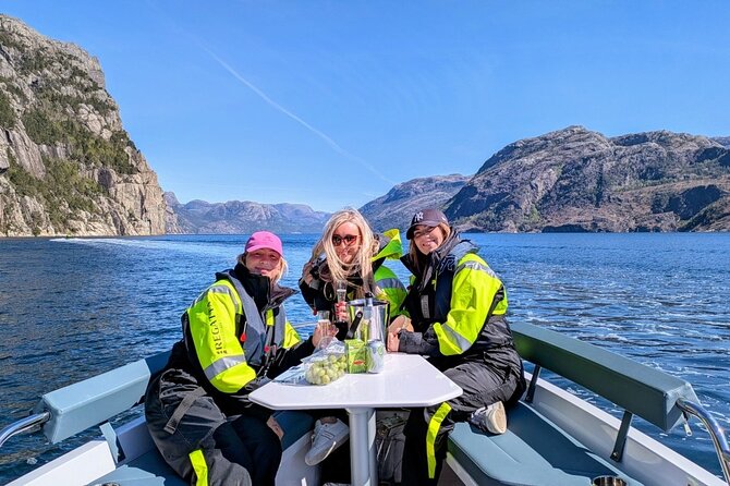 Stavanger: Guided Lysefjord Safari on Speedboat - Entering the 42-kilometre Lysefjord