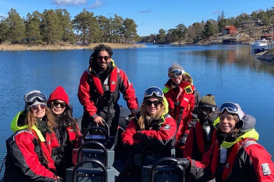 Stockholm: 2-Hour RIB Speed Boat Tour of the Archipelago - Wild islands, rocks, and open water