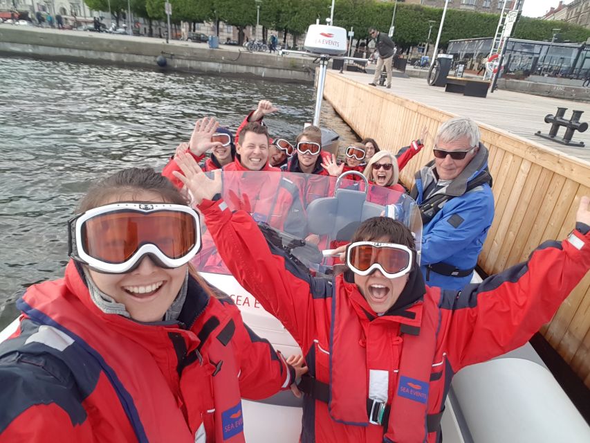 Stockholm Archipelago RIB Speed Boat Tour with Swedish Fika - Stockholm’s waterfront in one fast loop