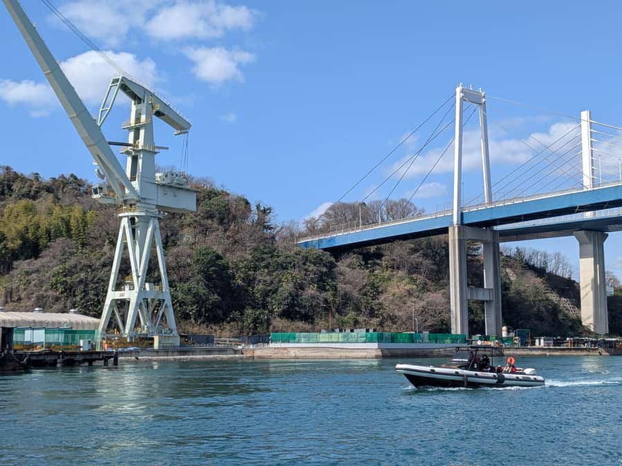 Suigun Rib Tours - A modern navy ride from Onomichi