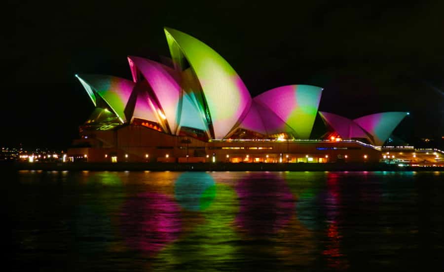 Sydney Harbour: 30 Minute Slow Jet Boat Vivid Cruise - The value of $41 for a short evening activity