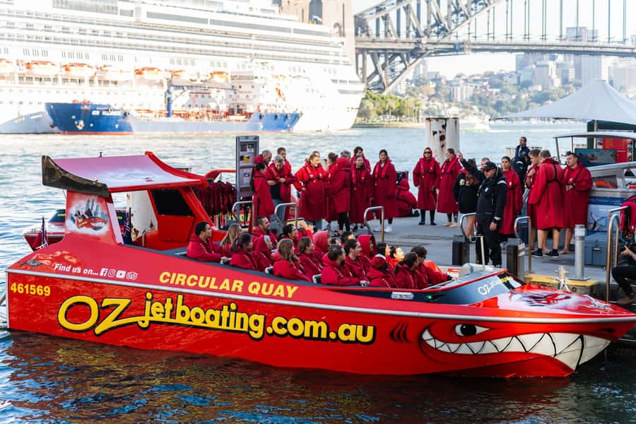 Sydney: Jet Boat Adventure Ride from Circular Quay - Rose Bay, Goat Island, and Taronga Zoo from the water