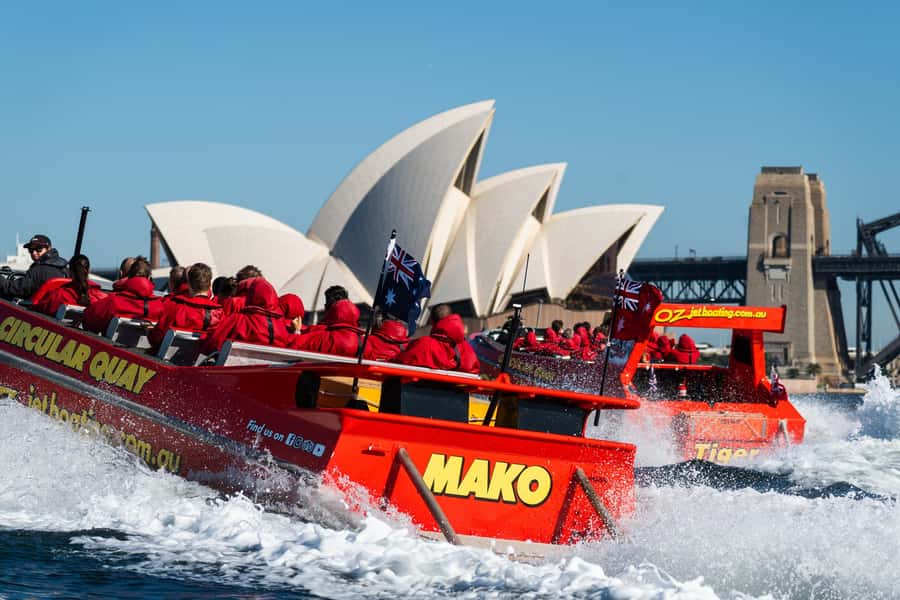 Sydney: Jet Boat Adventure Ride from Circular Quay - From safety briefing to full throttle